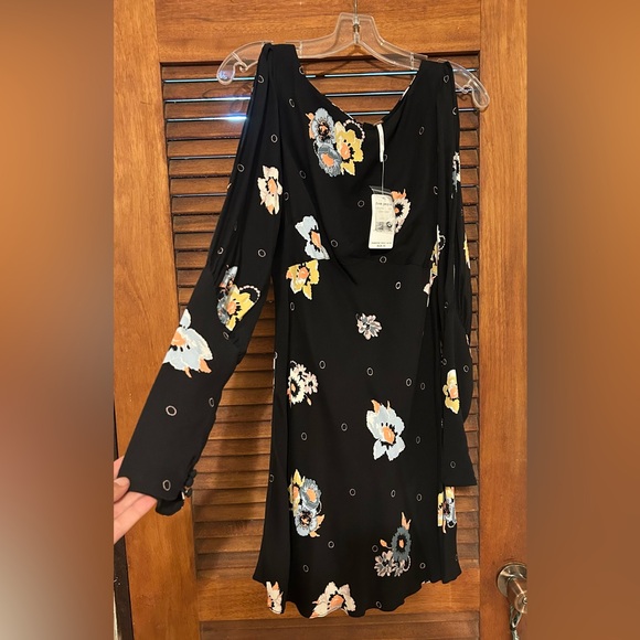 NWT FREE PEOPLE Black Floral Mini “Night Combo” Sunshadow Dress Size 4 - Picture 7 of 14